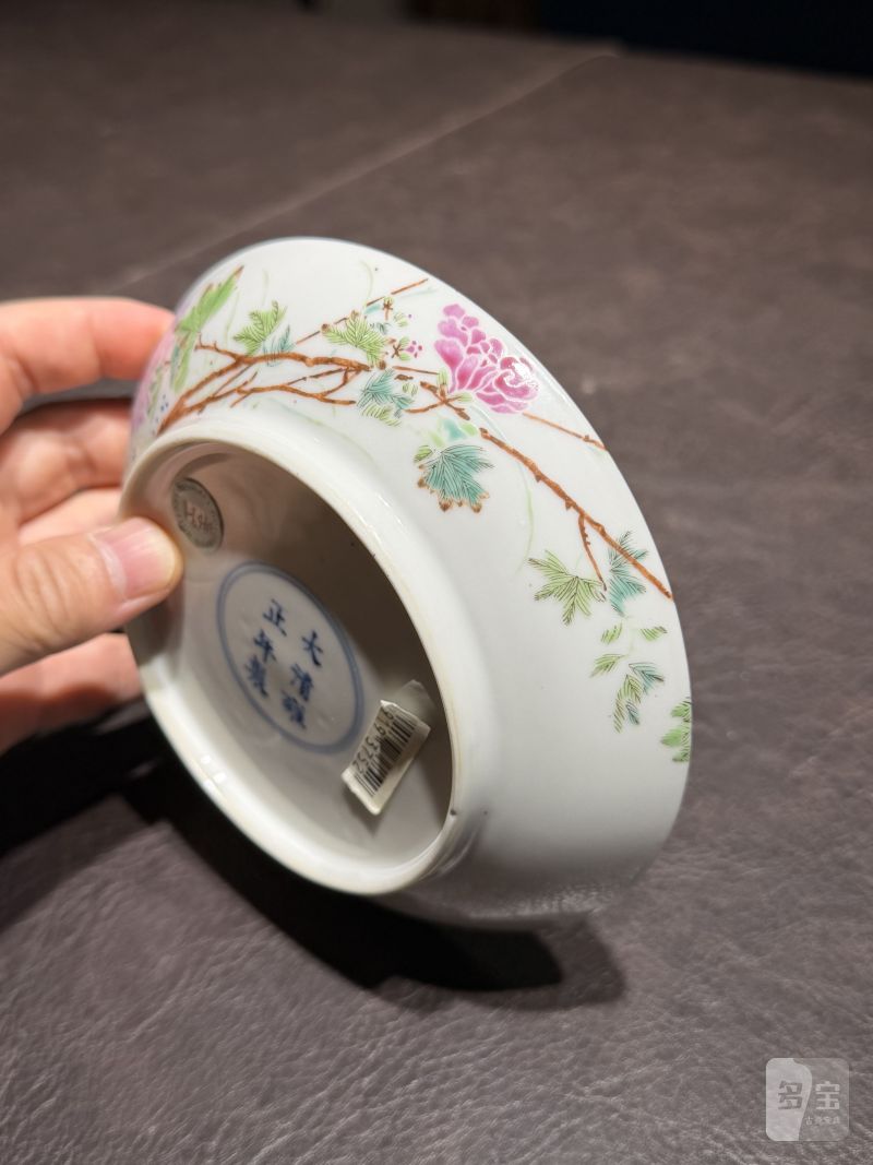 清雍正 粉彩“蝶恋花”纹盘 - 图17